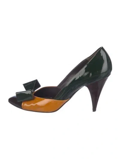 Pre-owned Moschino Patent Leather Pumps In Green