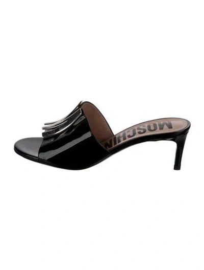 Pre-owned Moschino Patent Leather Slides In Black
