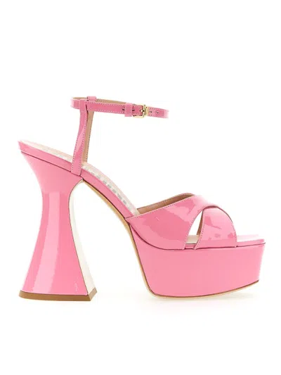 Moschino Patent Leather Platform Sandals In Pink