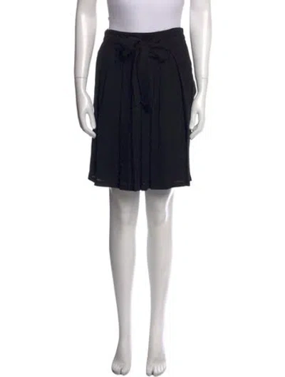 Pre-owned Moschino Pleated Accents Knee-length Skirt W/ Tags In Black