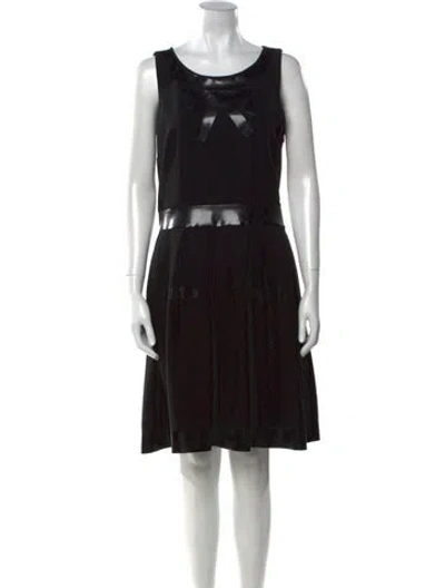 Pre-owned Moschino Printed Mini Dress In Black