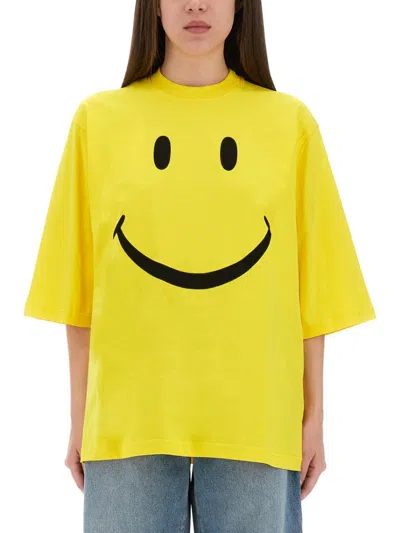Moschino Relaxed Fit Cotton T-shirt With Cheerful Graphic In Yellow