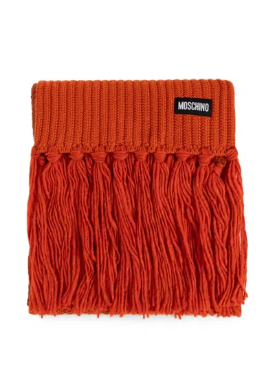 Moschino Ribbed Fringed Scarf In Red