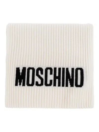 Moschino Ribbed Logo Scarf In Neutral