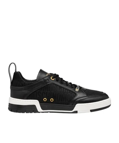 Moschino Round Head Low-cut Casual Shoes In Black