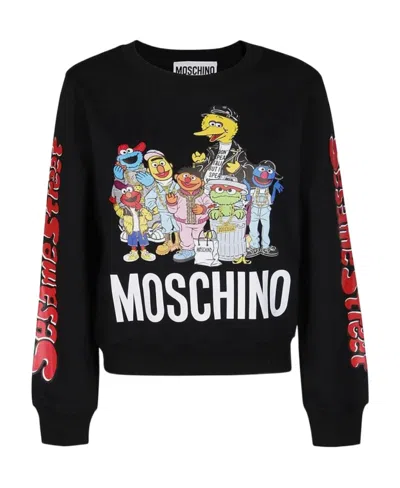 Moschino Round-necked Logo Sweater In Black