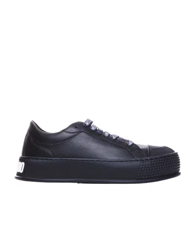 Moschino Round Toe Laced Sneakers In Black
