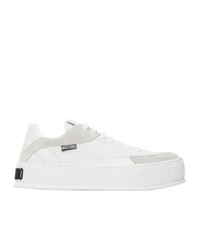 Moschino Round Toe Low-top Casual Shoes In White
