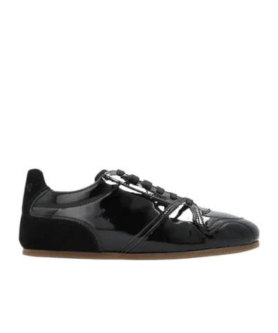 Moschino Round-toe Sneakers In Black