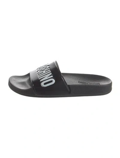Pre-owned Moschino Rubber Graphic Print Slides In Black/white