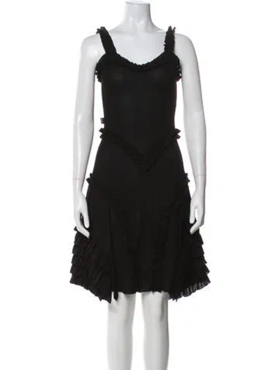 Pre-owned Moschino Scoop Neck Knee-length Dress W/ Tags In Gray