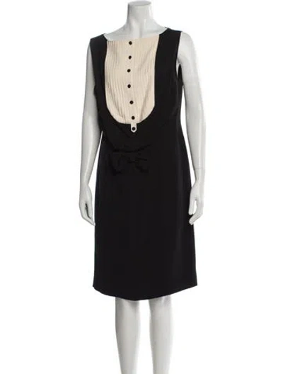 Pre-owned Moschino Silk Knee-length Dress In Gray