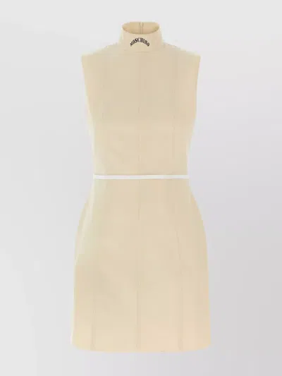 Moschino Structured Sleeveless Dress Belted At Waist In Burgundy