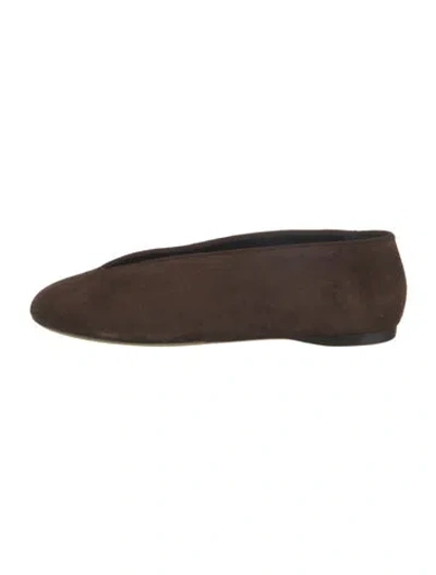 Pre-owned Moschino Suede Sandals In Brown