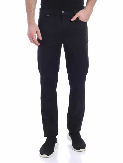 Moschino Logo Distorted Double Question Mark Jeans In In Negro