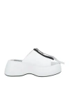 Moschino Decorative-zip Flatform Mules In White