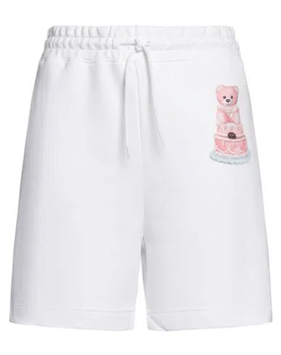 Moschino Couture Woman Shorts & Bermuda Shorts White Size 8 Cotton