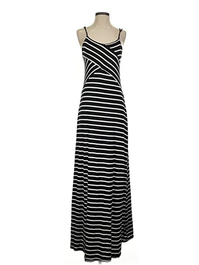 Pre-owned Mossimo Casual Dress In Black