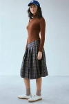 Motel Catelyn Plaid Pleated Midi Skirt In Navy, Women's At Urban Outfitters In Navy