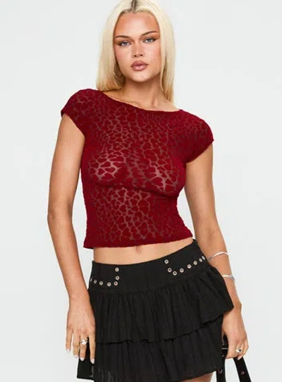 Motel Nova Top In Burgundy