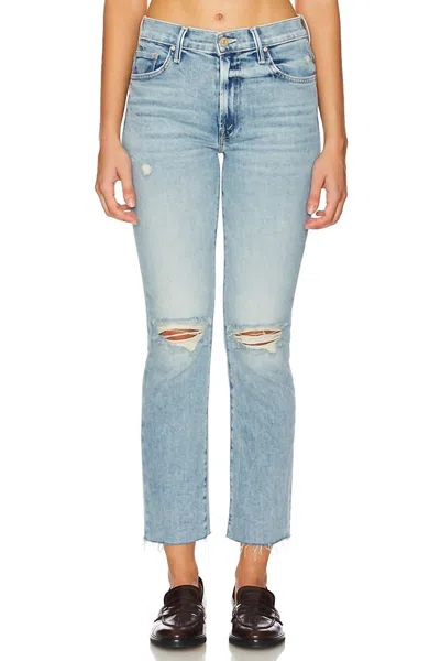 Mother Insider Flood Fray Jeans In Peak-a-boo In Blue