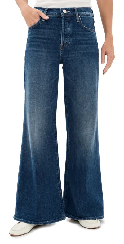 Mother Lil Tomcat Roller Skimp Petite Jeans Perfectly Imperfect In Blue