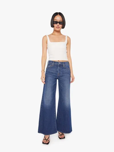 Mother Petites The Lil Tomcat Roller Skimp Perfectly Imperfect Jeans In Blue