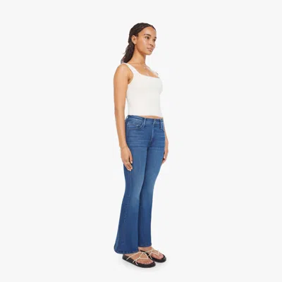 Mother Petites The Lil Weekender Nip It In Butt Jeans In Blue