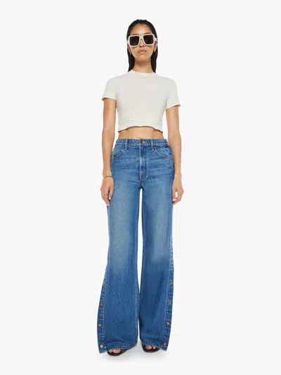 MOTHER SNACKS! THE RESEALABLE HEEL ON THE CHOPPING BLOCK JEANS
