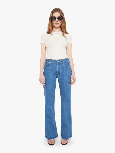 Mother The Bookie Sneak Scoot This Way Jeans In White