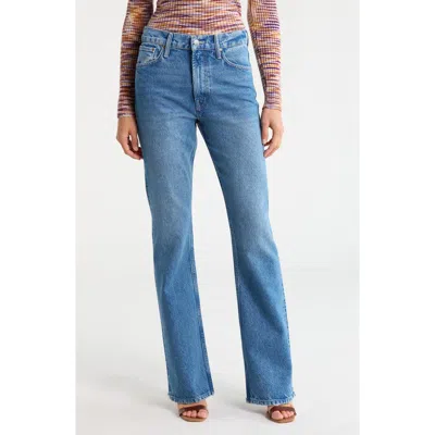 Mother The Chomp Heel Chew Flare Jeans In Blue