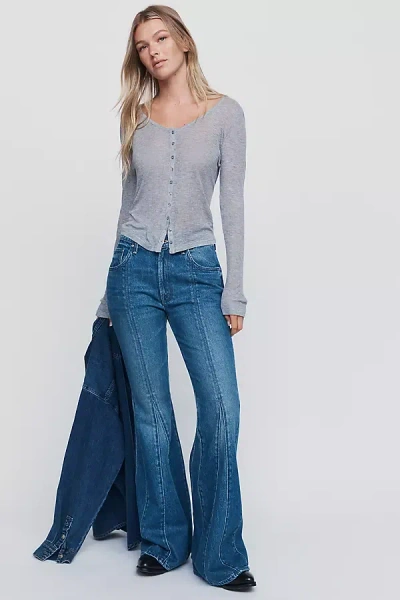 Mother The Dollop Heel Seamed Mid-rise Flare Jeans In Blue