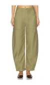 Mother Fangirl Fatigue Flood Barrel-leg Cotton Trousers In Green
