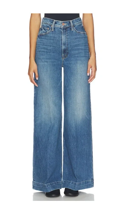 Mother The Headliner Sneak Jeans In Blue