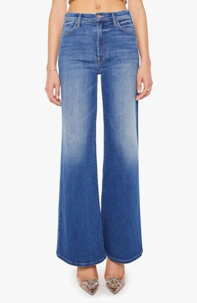 Mother The Hustler Roller Sneak Jeans In Blue