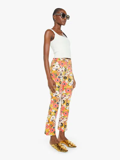 MOTHER THE MID RISE SMOKIN' DOUBLE FLOOD FLOWERS AL FRESCO PANTS IN MULTI - SIZE 29