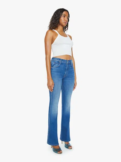 Mother The Mid Rise Smokin' Double Sneak Nip It In The Bud Jeans In Blue