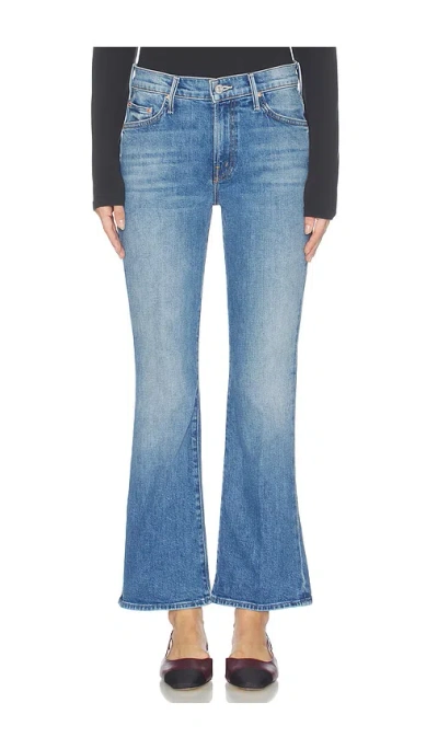 Mother The Outsider Flood Jeans In Blue