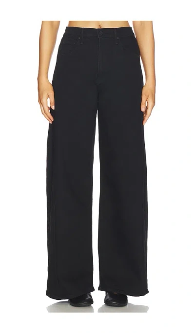 Mother The Pipe-dream Zip Sneak Jeans In Black