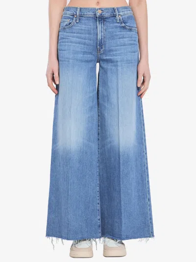 MOTHER THE SWISHER SNEAK FRAY JEANS