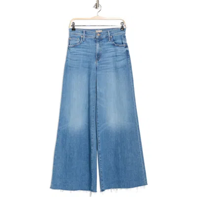 Mother The Swisher Sneak Frayed Wide Leg Jeans In Blue