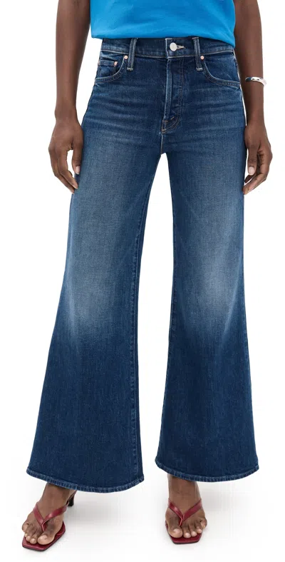 Mother The Tomcat Roller Skimp Jeans Perfectly Imperfect In Blue