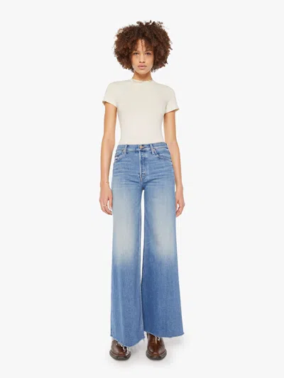 MOTHER THE TOMCAT SWISHER SNEAK FRAY POPPIN' WHEELIES JEANS IN BLUE - SIZE 34