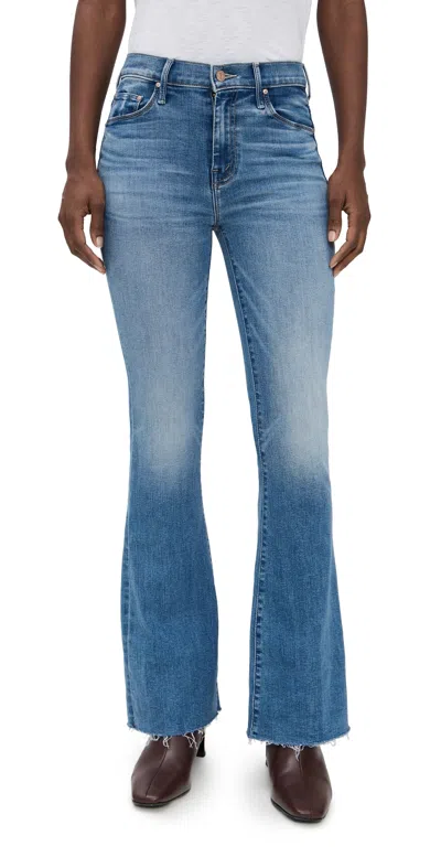 Mother The Weekender Fray Jeans Ride Hard Live Louder In Blue