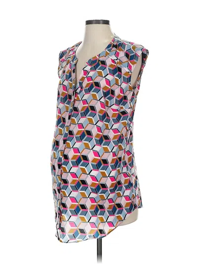 Pre-owned Motherhood Sleeveless Blouse In White