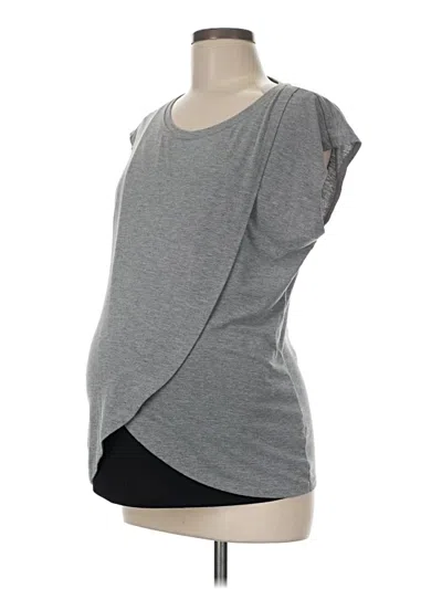 Pre-owned Motherhood Sleeveless T-shirt In Gray