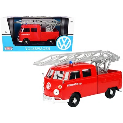 MOTORMAX 1-24 DIECAST MODEL CAR FOR VOLKSWAGEN TYPE 2 T1 FIRE TRUCK WITH AERIAL LADDER FEUERWEHR, RED