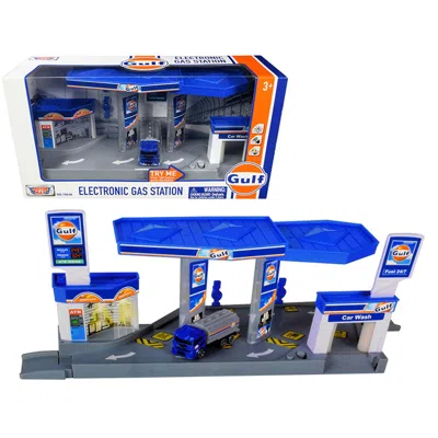 MOTORMAX 1-64 SCALE GULF ELECTRONIC GAS STATION DIORAMA WITH LIGHT SOUND & TANKER TRUCK DIECAST MODEL