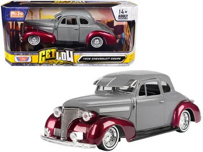Motormax 1939 Chevrolet Coupe Lowrider Gray And Red Metallic "get Low" Series 1/24 Diecast Model Car By Motor