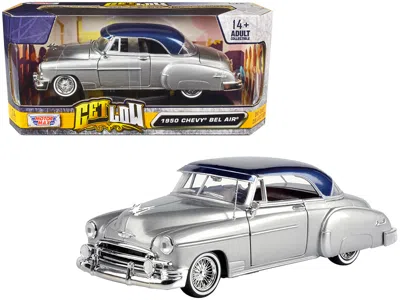 MOTORMAX 1950 CHEVROLET BEL AIR LOWRIDER SILVER METALLIC WITH BLUE METALLIC TOP "GET LOW" SERIES 1/24 DIECAST
